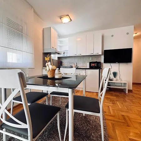 Azure Apartment Vrnjacka Banja