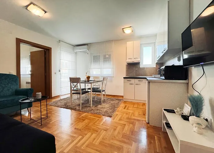 Azure Апартаменты