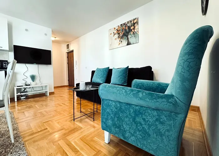 Azure Апартаменты *