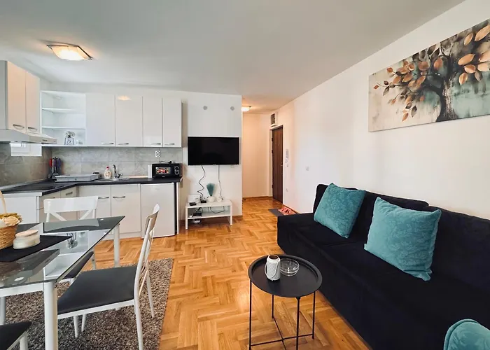 Апартаменты Azure Врнячка-Баня